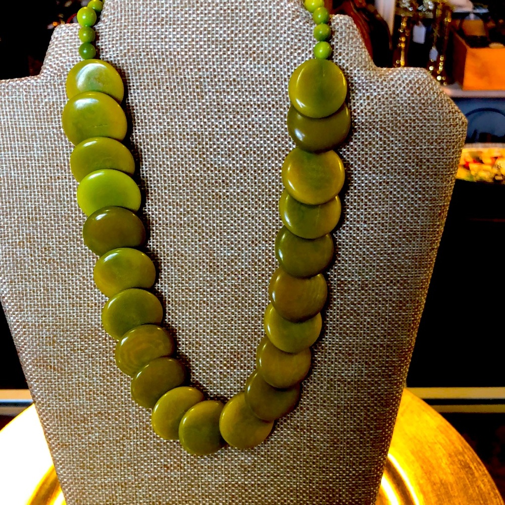 Necklace Seeds